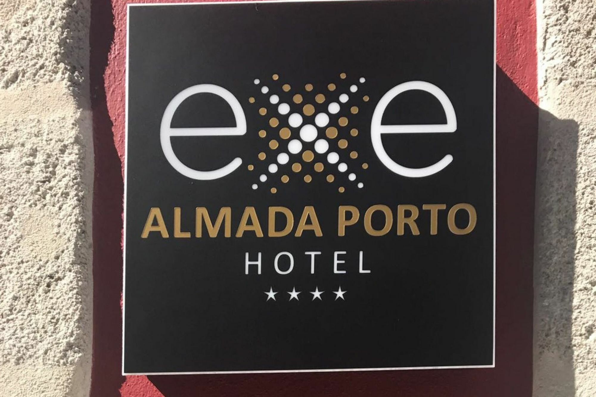 Exe Almada Porto Hotel Exterior foto